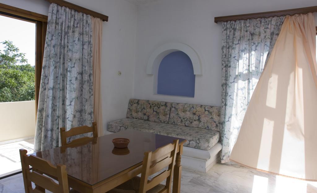 Olga Suites Maleme Kamer foto